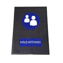 Måtte med logo Hold afstand! 90x150cm product photo