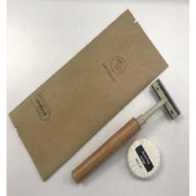 Shaving kit in kraft bag brown Productfoto