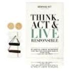 Think, Act & Live naaigarnituur verpakt in een tree-free stone papier Productfoto