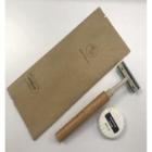 Shaving kit in kraft bag brown Productfoto
