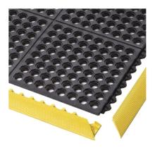 KI&Aacute;RUS&Iacute;T&Aacute;S Notrax650S CushionEaseNitrile belt. &aacute;ll&aacute;sk&ouml;nny.szőnyeg,91x91cm,fekete term&eacute;kfot&oacute;