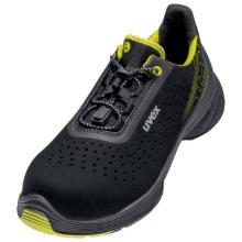 uvex 68439 1 G2 S1 SRC perfor&aacute;lt fekete/lime vel&uacute;r f&eacute;lcipő 12 sz&eacute;less&eacute;ggel 45 term&eacute;kfot&oacute;