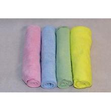 Microfiberklud 32x32 cm efterlader et stribefrit resultat gul product photo
