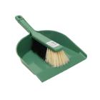 Fejebakke- og kost i sæt plast grøn product photo