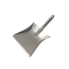 STOFBLIK GEGALVANISEERD MET METALEN HANDVAT 20CM (1) artikelfoto