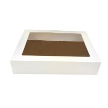 Kage&aelig;ske h&aelig;ngslet l&aring;g L690xB490xH105mm pap med rude og kagepap i guld/s&oslash;lv hvid product photo